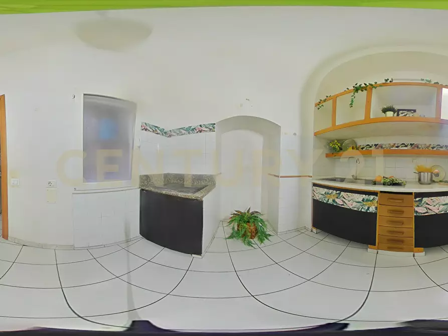 Immagine 32 di Bilocale in vendita  in Via San Vincenzo Dè Paoli 18 a Catania