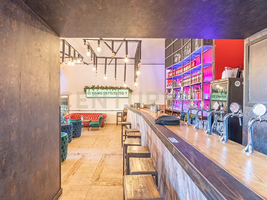Immagine 10 di Bar / Ristorante in vendita  in Via Romana 193 a Guidonia Montecelio