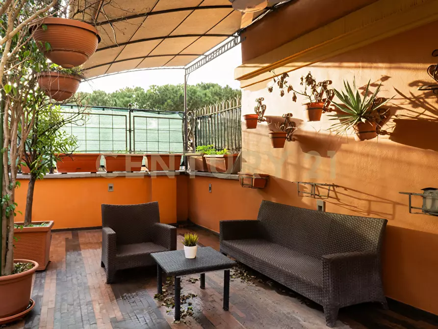 Immagine 16 di Attico in vendita  in Via Antonio Mordini 14 a Roma