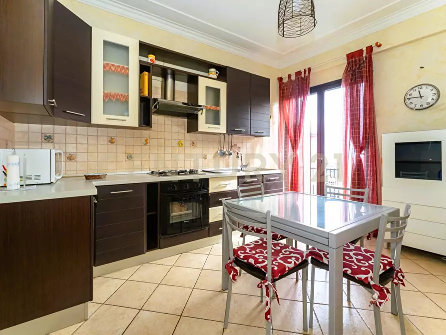 Immagine 2 di Trilocale in vendita  in Corso San Vito 128 a Mascalucia