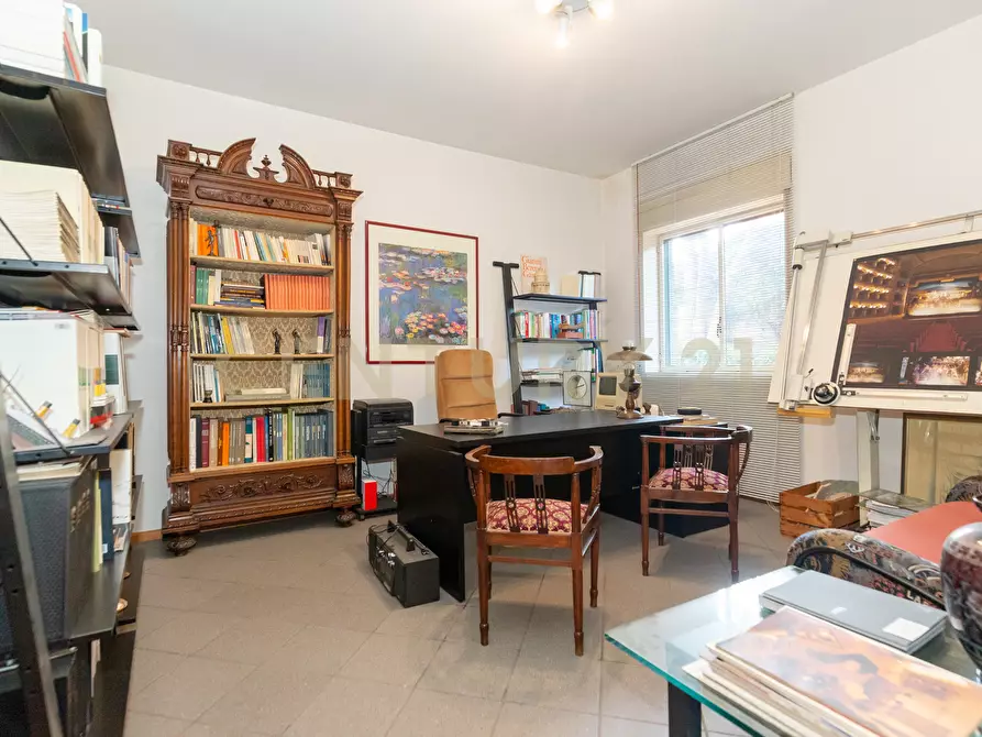 Immagine 19 di Ufficio in vendita  in Via Convento del Carmine 5 a Tremestieri Etneo