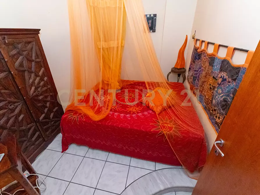 Immagine 26 di Trilocale in vendita  in Via del Sileno 2 a Giardini-Naxos