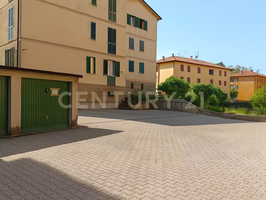 Immagine 15 di Pentalocale in vendita  in via primo maggio 24 a Abbadia San Salvatore