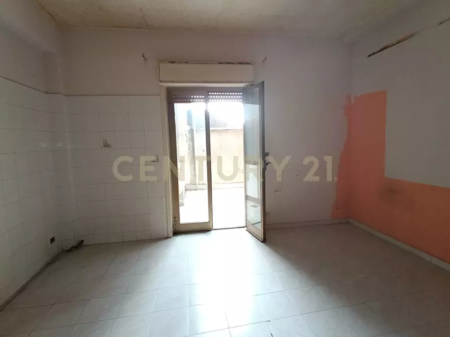 Immagine 23 di Pentalocale in vendita  in Via Nicola Coviello 158 a Biancavilla