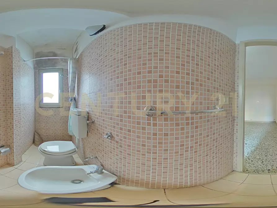 Immagine 51 di Quadrilocale in vendita  in Via Gorizia 37 a Catania