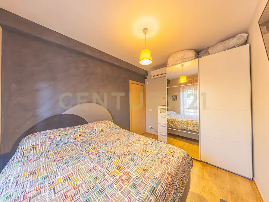 Immagine 37 di Trilocale in vendita  in Via di Quarto Rubbie 16a a Roma