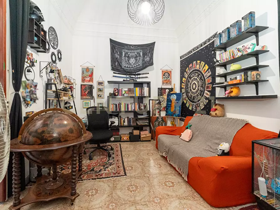 Immagine 20 di Casa indipendente in vendita  in Piazza Guglielmo Marconi 1 a Camporotondo Etneo