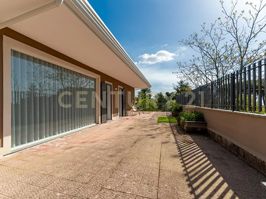 Immagine 42 di Villa in vendita  in Via Palermo 82 a Nicolosi