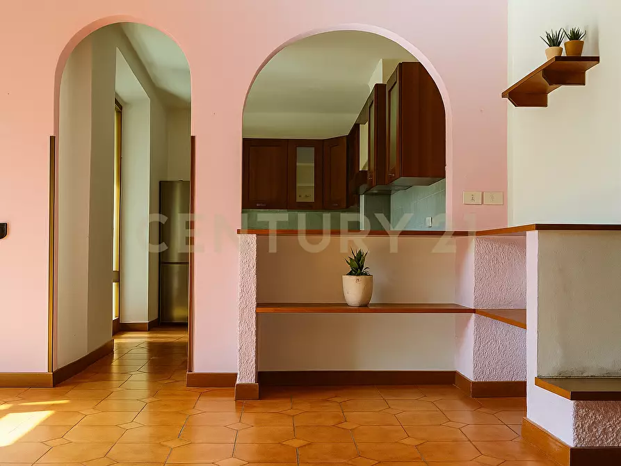 Immagine 6 di Pentalocale in vendita  in via primo maggio 24 a Abbadia San Salvatore