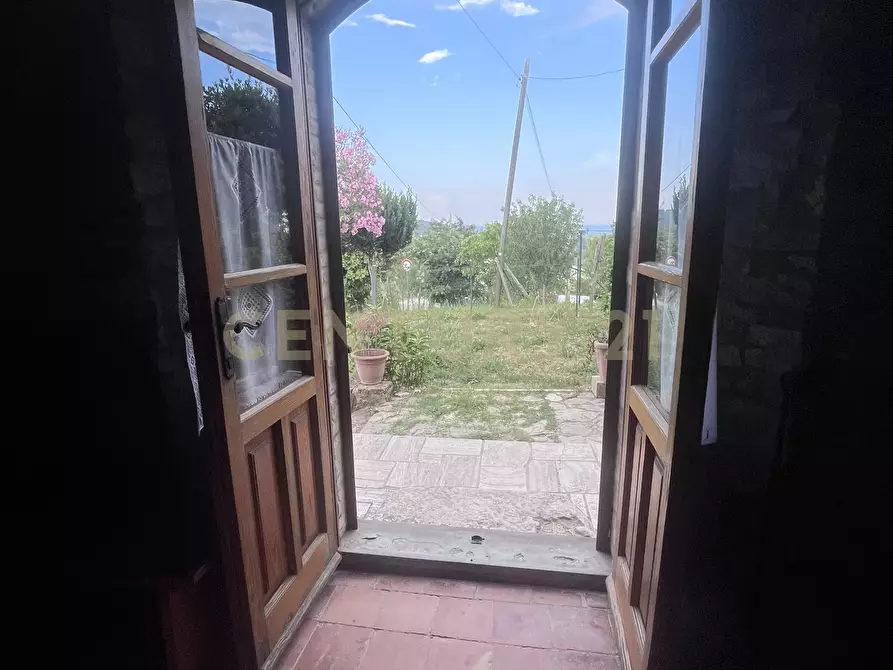 Immagine 9 di Rustico / casale in vendita  in Località Poggio Murella 280 a Manciano
