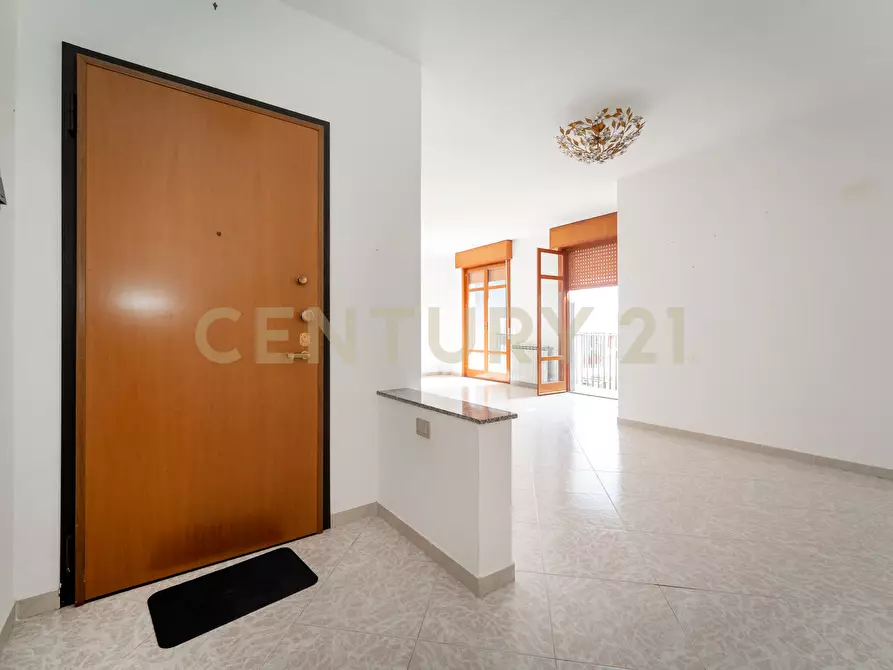 Immagine 1 di Pentalocale in vendita  in Via Federico de Roberto 66 a Augusta