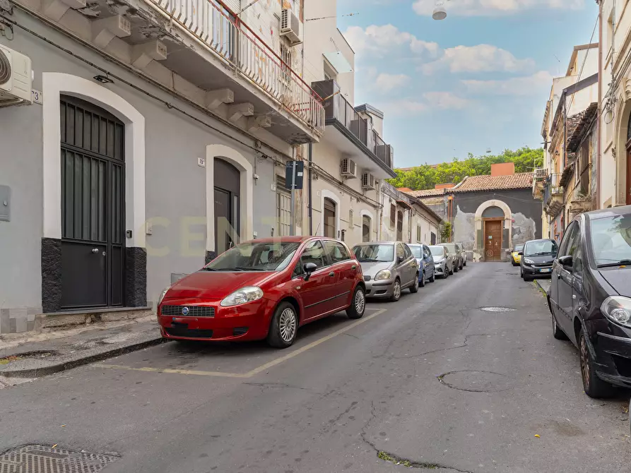 Immagine 2 di Casa indipendente in vendita  in Via della Palma 75 a Catania
