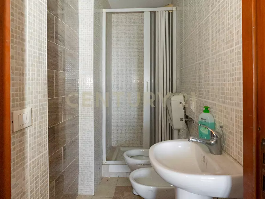 Immagine 48 di Loft/Open space in vendita  in Via Madonna delle Lacrime 64 a San Giovanni La Punta