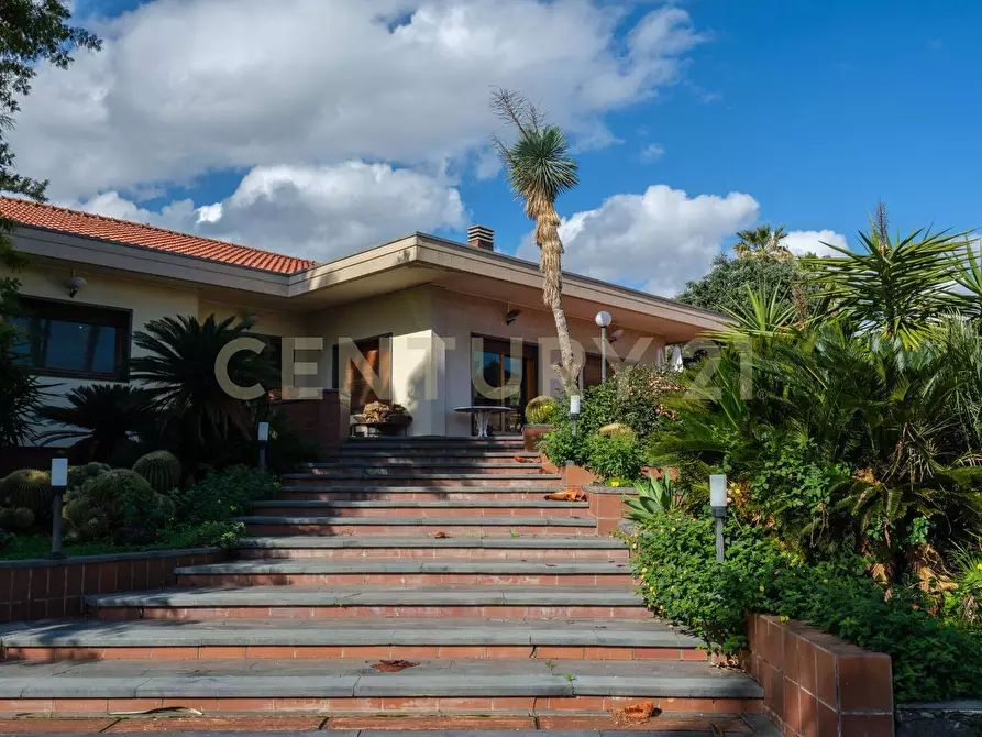 Immagine 12 di Villa in vendita  a Catania