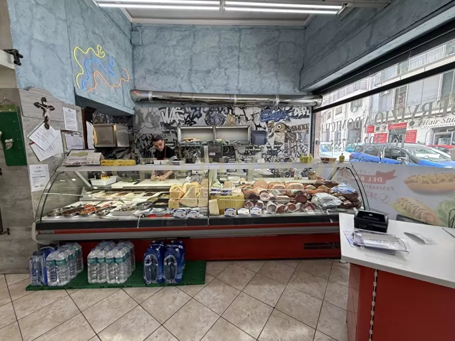 Immagine 13 di Attività commerciale in vendita  in Via Filocomo 25 a Catania