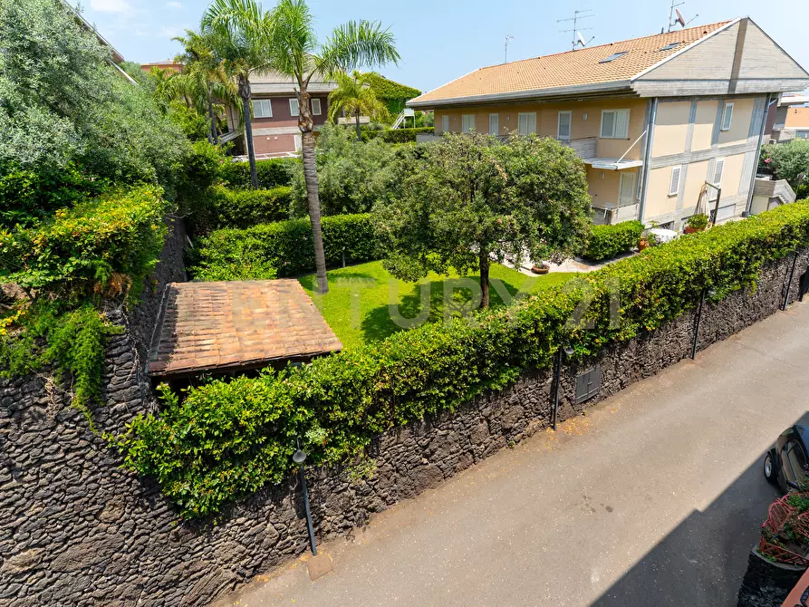 Immagine 49 di Villetta a schiera in vendita  in Via Brenta 21 a San Gregorio Di Catania