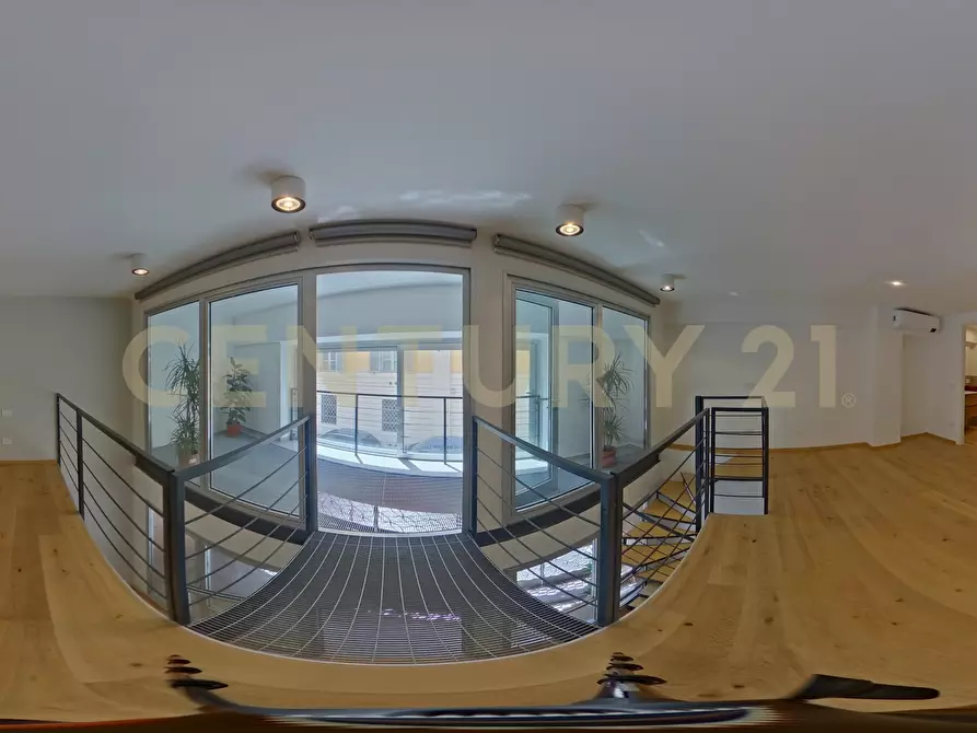 Immagine 26 di Loft/Open space in vendita  in Via dell'Olmata 30 a Roma