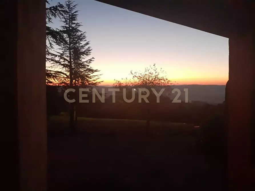 Immagine 41 di Loft/Open space in vendita  in via fonte antese snc a Radicofani