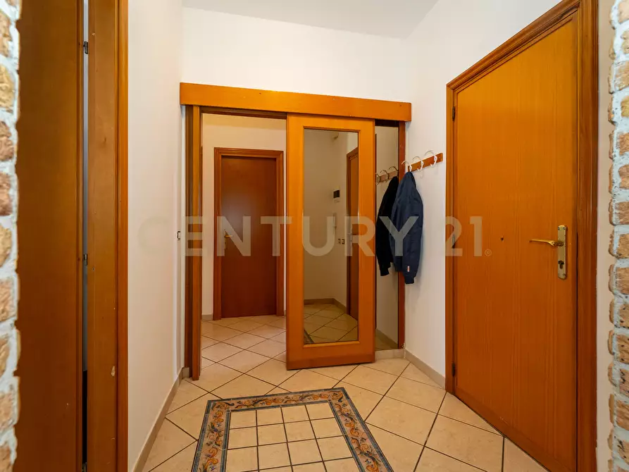 Immagine 19 di Casa semindipendente in vendita  in Via Duca degli Abruzzi 105 a San Giovanni La Punta