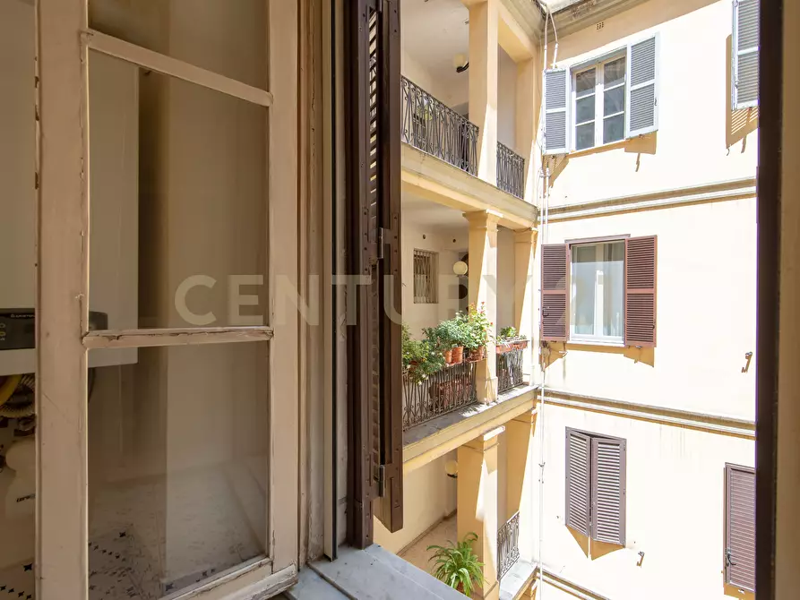 Immagine 35 di Quadrilocale in vendita  in Via Plinio 22 a Roma