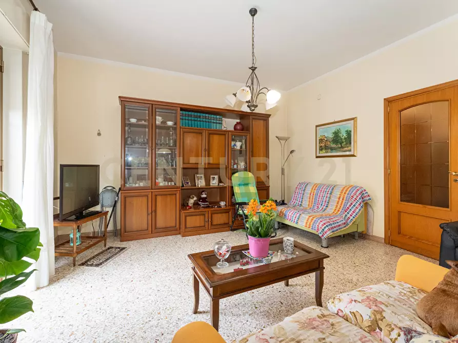 Immagine 22 di Trilocale in vendita  in Via Torino 86 a Catania