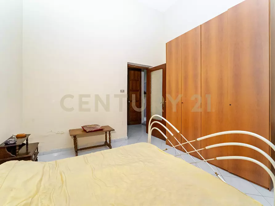 Immagine 25 di Bilocale in vendita  in Via Wrzì 128 a Catania