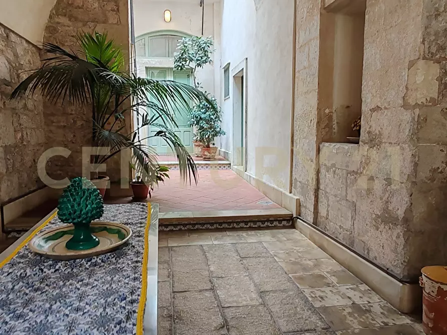 Immagine 47 di Casa indipendente in vendita  in Strada Pellico 26 a Modica