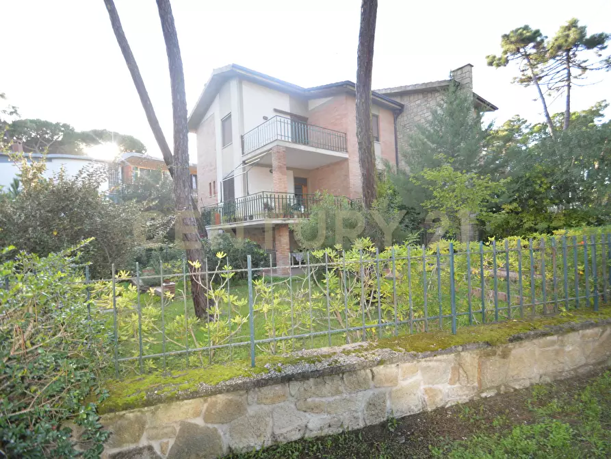 Immagine 3 di Casa trifamiliare in vendita  in Via Murene 35 a Grosseto