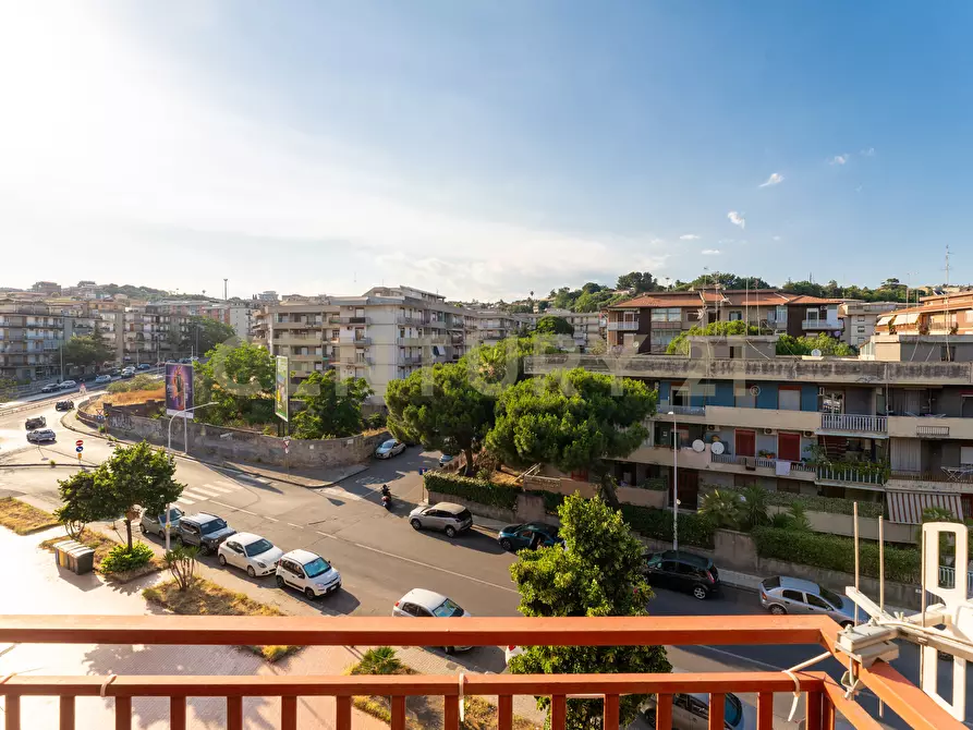 Immagine 19 di Quadrilocale in vendita  in Via Saverio Fiducia 15 a Catania