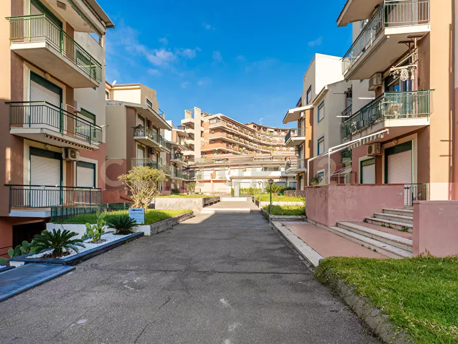 Immagine 2 di Appartamento in vendita  in Contrada Pietrenere n17 a Giardini-Naxos