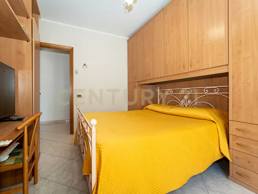 Immagine 12 di Pentalocale in vendita  in Via Nobile 19 a San Gregorio Di Catania