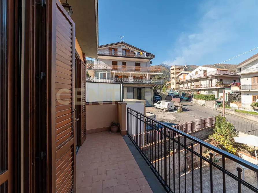 Immagine 24 di Casa indipendente in vendita  in Via Cassone 39 D a Zafferana Etnea