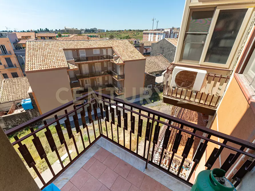 Immagine 35 di Quadrilocale in vendita  in Corso dei Mille 54 a Catania