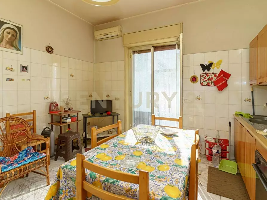 Immagine 16 di Pentalocale in affitto  in Via Francesco Petrarca 4 a Paterno'