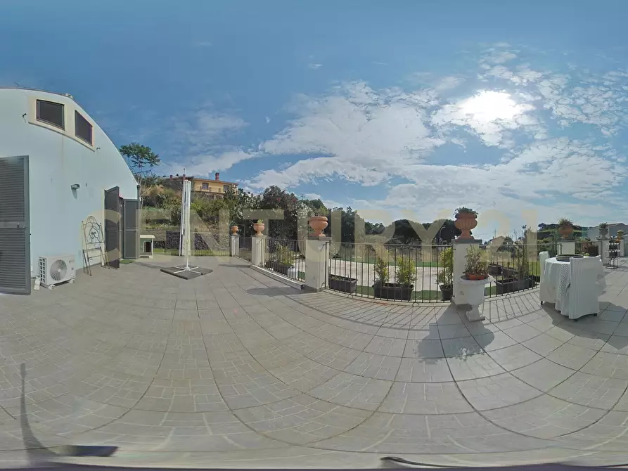 Immagine 87 di Villa in vendita  in Via Dietro Serra 2 a Viagrande