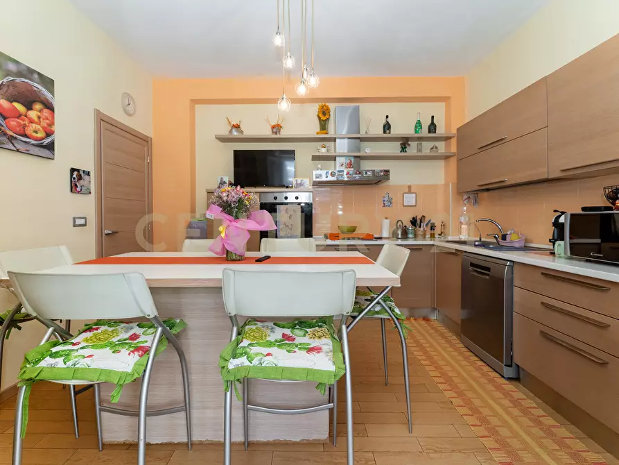 Immagine 21 di Quadrilocale in vendita  in Via Nazionale 32 a Aci Castello