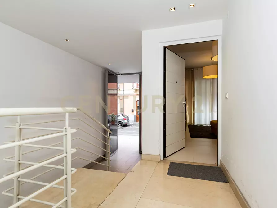 Immagine 7 di Trilocale in vendita  in Via Ruggero Leoncavallo 5 a Catania