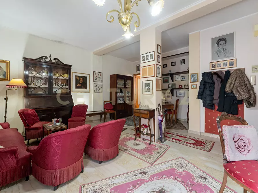 Immagine 21 di Attico in vendita  in Via Gargano 31 a Catania