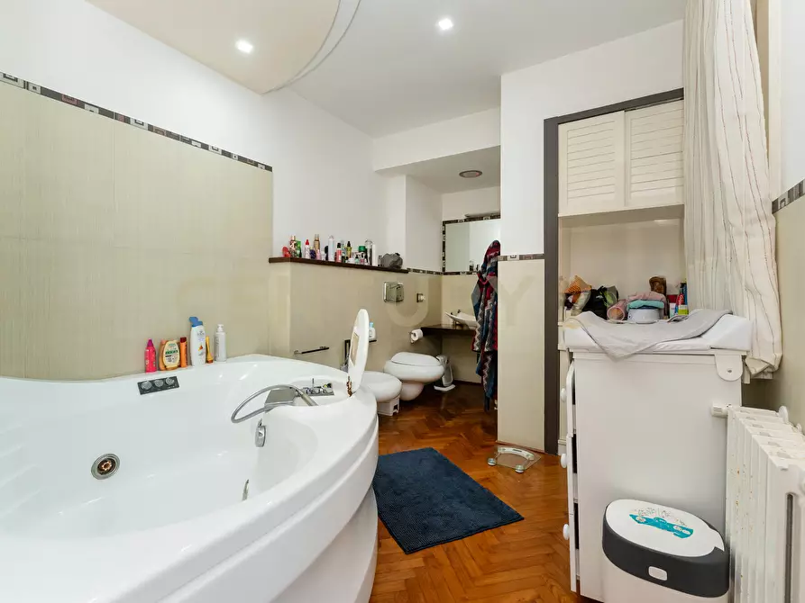 Immagine 50 di Villa in vendita  in Via G. Pezzana 11 a Aci Castello