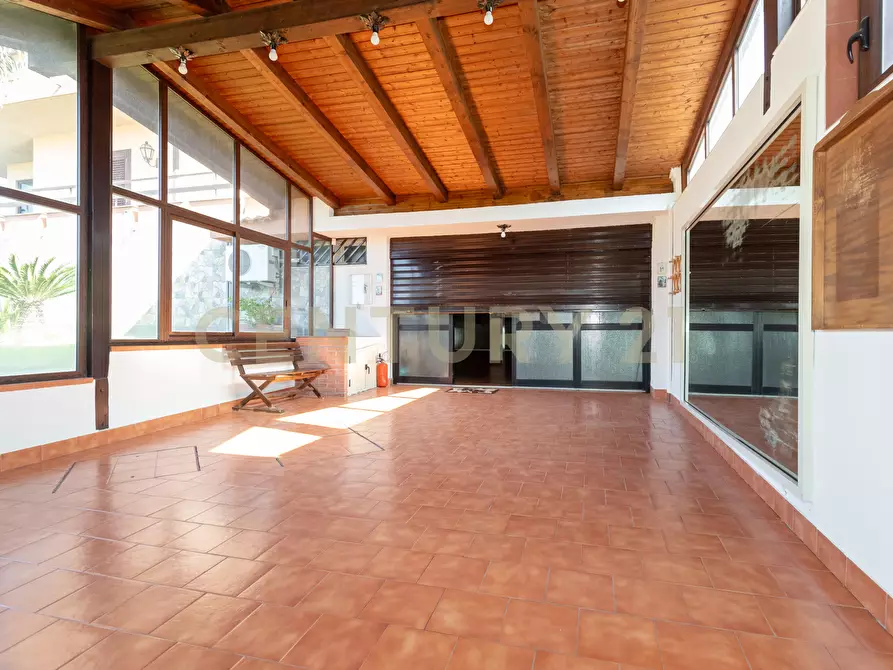 Immagine 41 di Villa in vendita  in Via Salemi 19 a Mascalucia