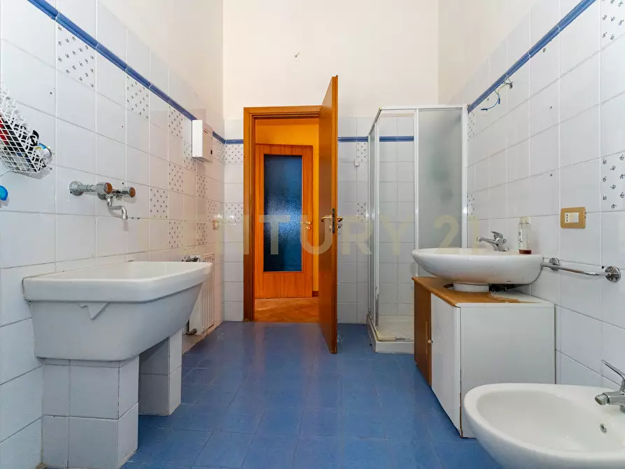 Immagine 35 di Quadrilocale in vendita  in Via Macello 86 a San Giovanni La Punta