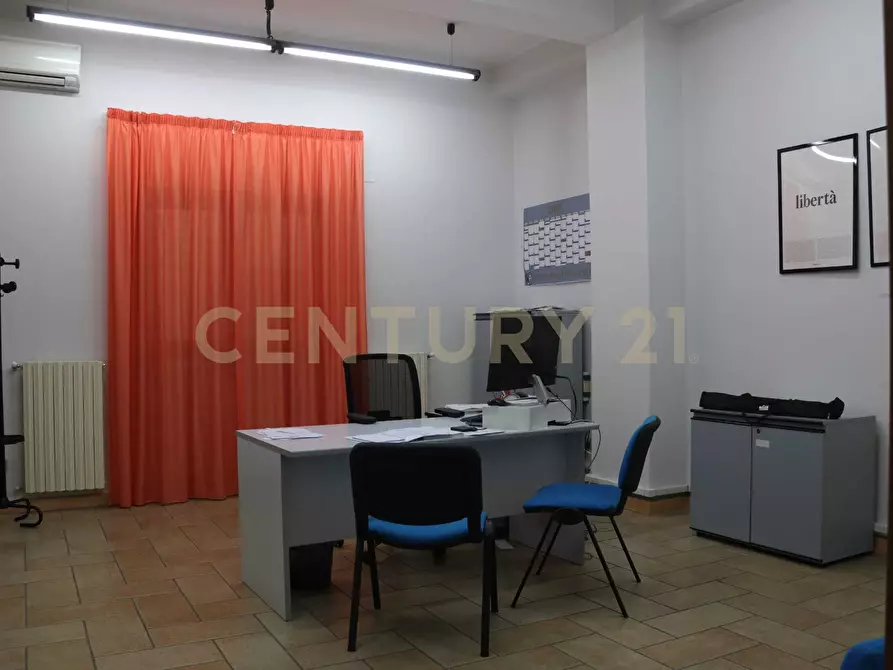 Immagine 48 di Attività commerciale in vendita  in Via Enrico Mattei 12 a Enna