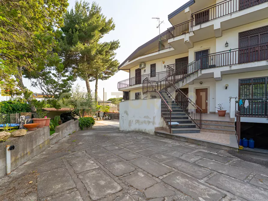 Immagine 48 di Porzione di casa in vendita  in Via del Bosco 251 a Mascalucia