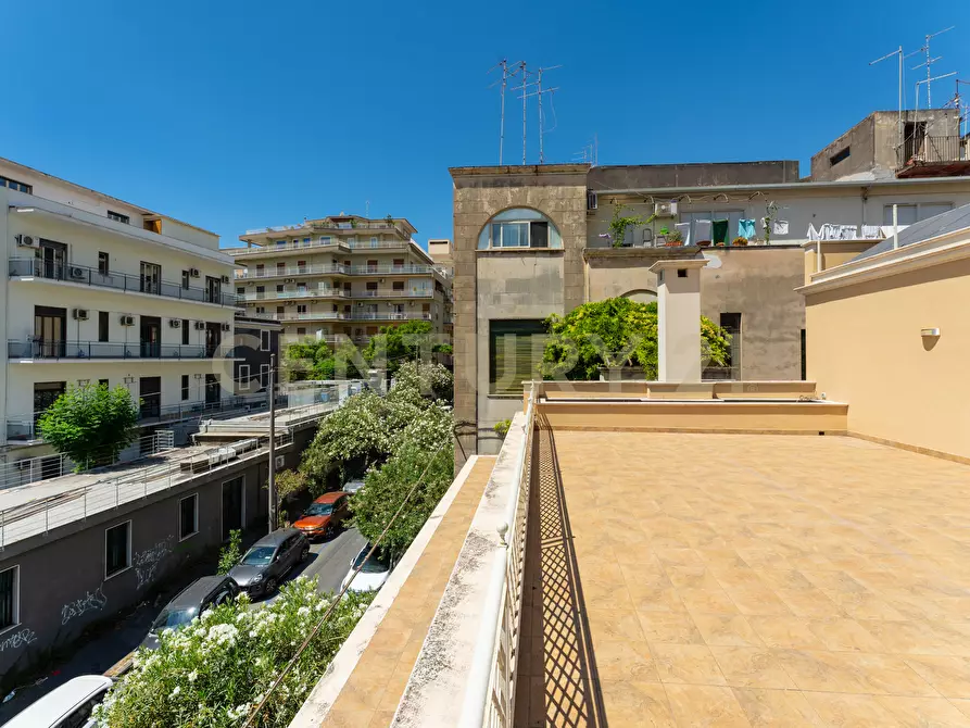 Immagine 74 di Villa in vendita  in Via Salvatore Paola 177 a Catania