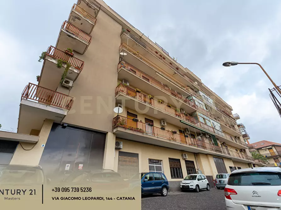 Immagine 4 di Trilocale in vendita  in Via Caduti del Lavoro 2 a Gravina Di Catania