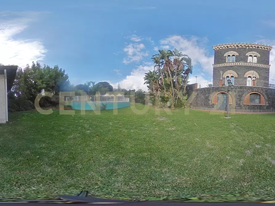 Immagine 91 di Rustico / casale in vendita  in Via Castelnuovo Don Bosco 68 a Acireale