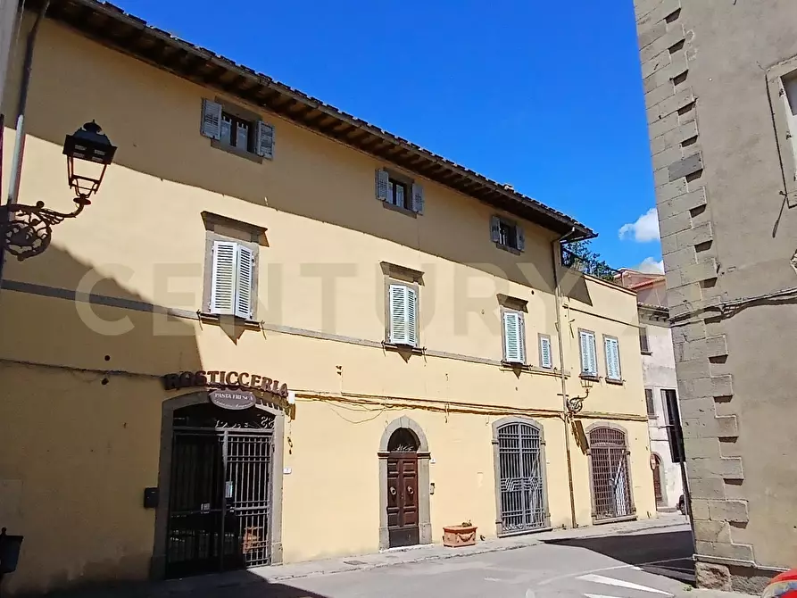 Immagine 41 di Attico in vendita  in Via Isidoro Maggi a Arcidosso