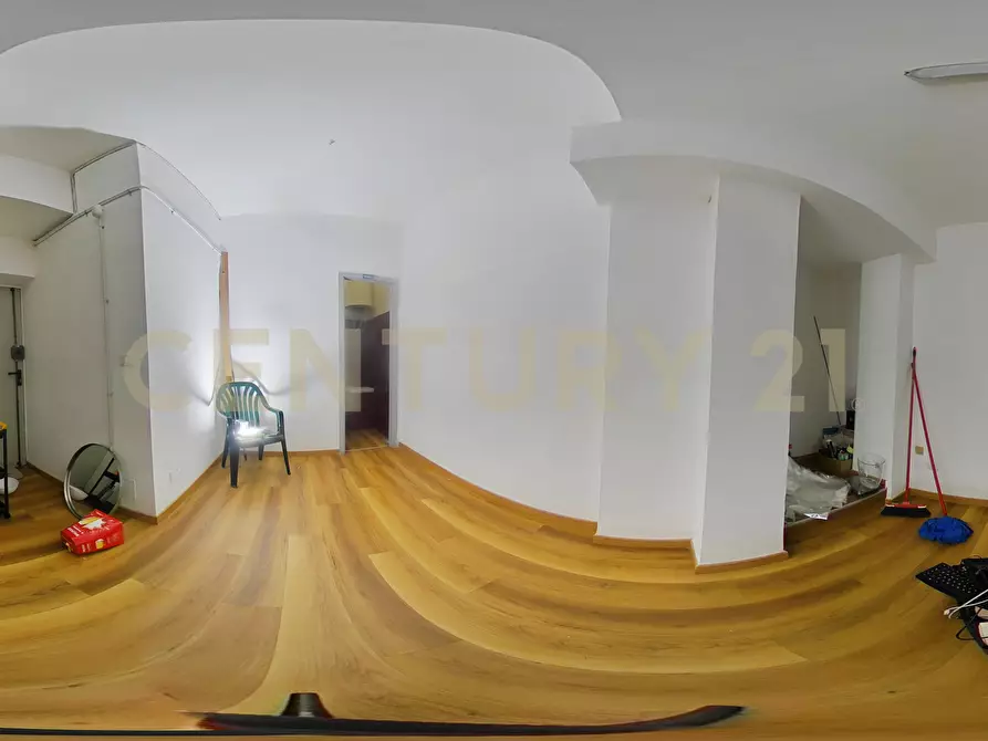 Immagine 35 di Bar / Ristorante in vendita  in Corso delle Province 43 a Catania