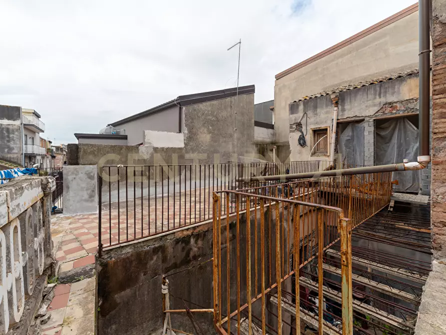 Immagine 39 di Casa indipendente in vendita  in Via Vittorio Veneto 83 a Misterbianco