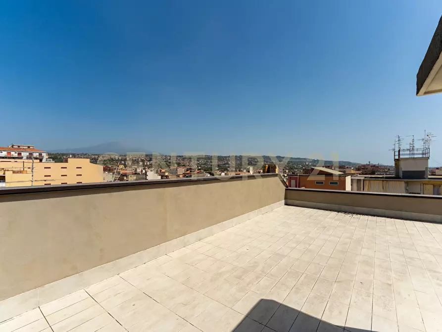Immagine 43 di Trilocale in vendita  in Via Duca Degli Abruzzi 42 a Catania